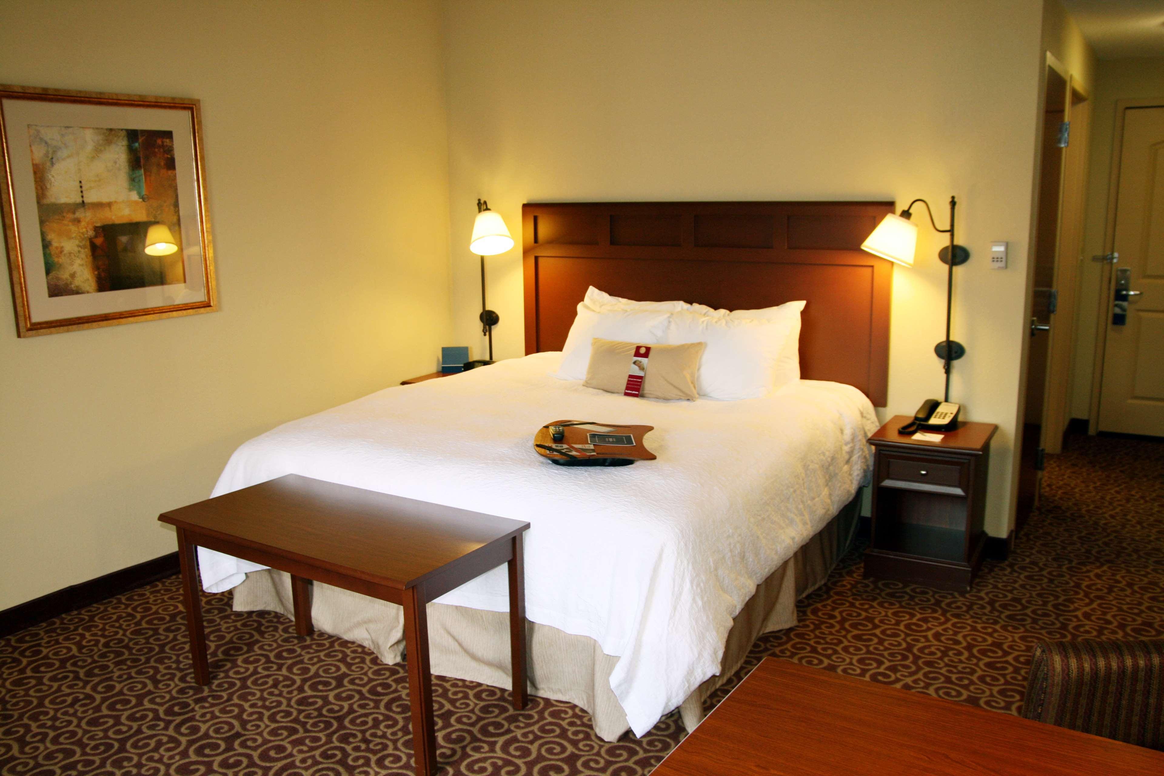 Hotel Hampton & 3*