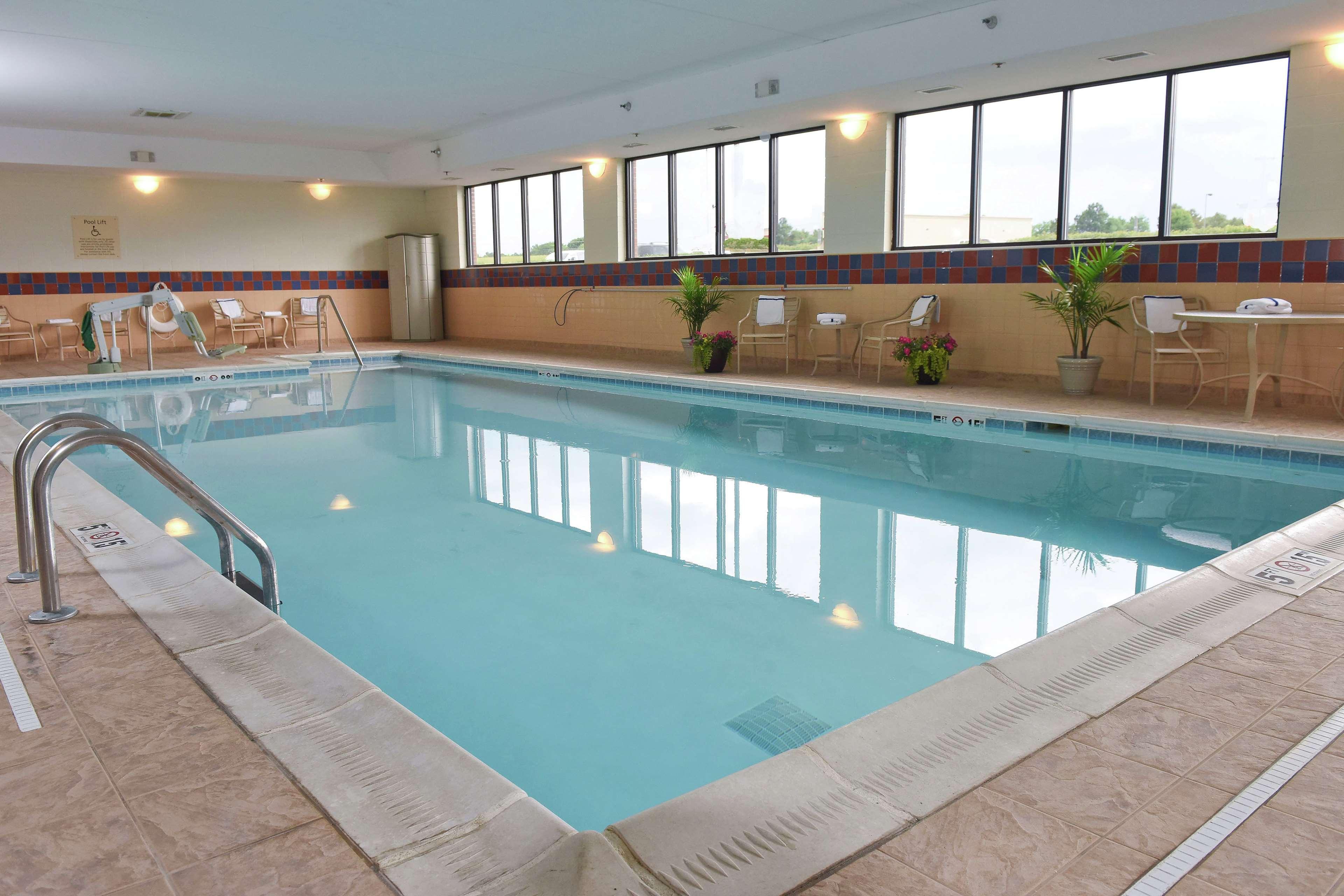 Hotel Hampton & 3*