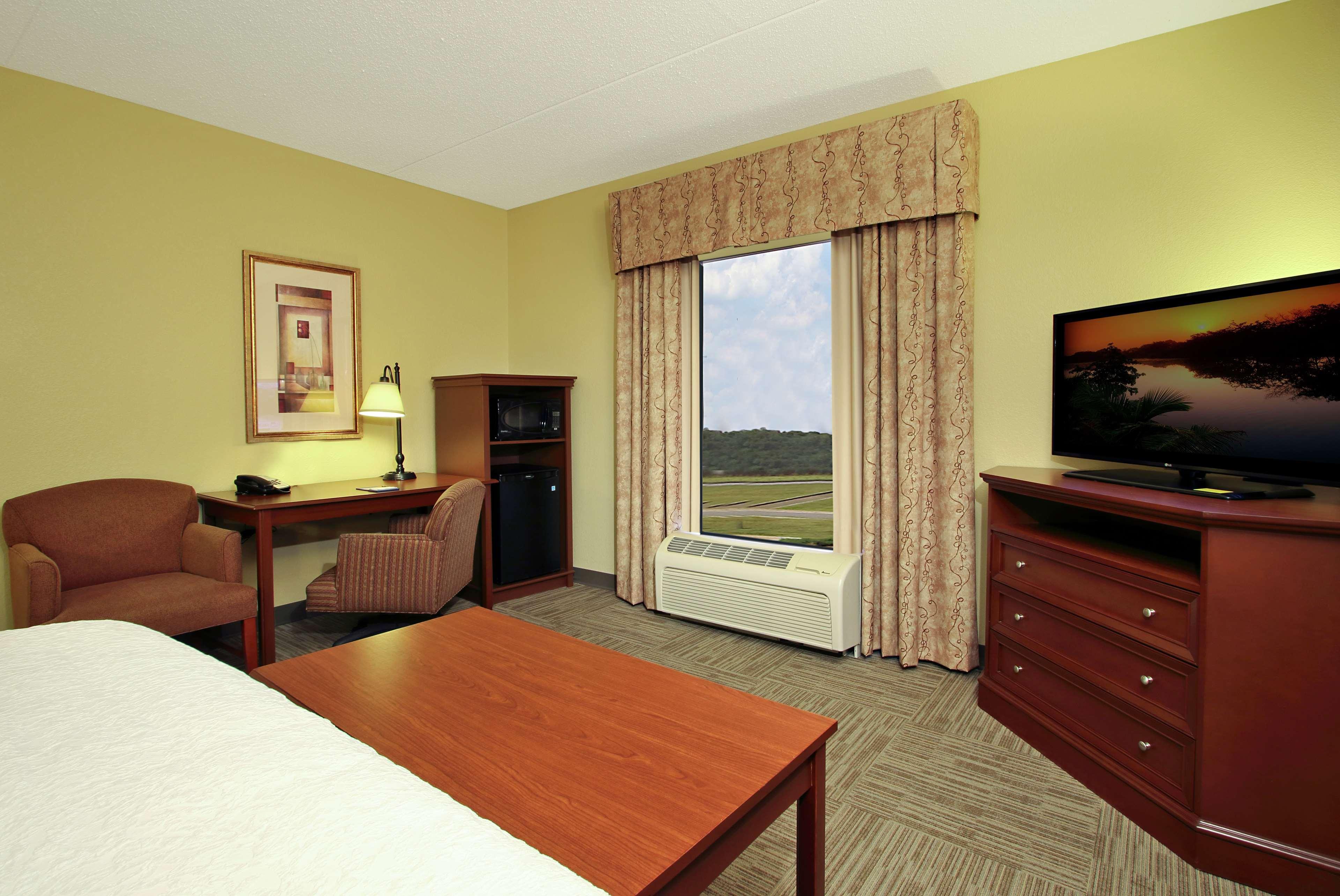 Hotel Hampton & Murray