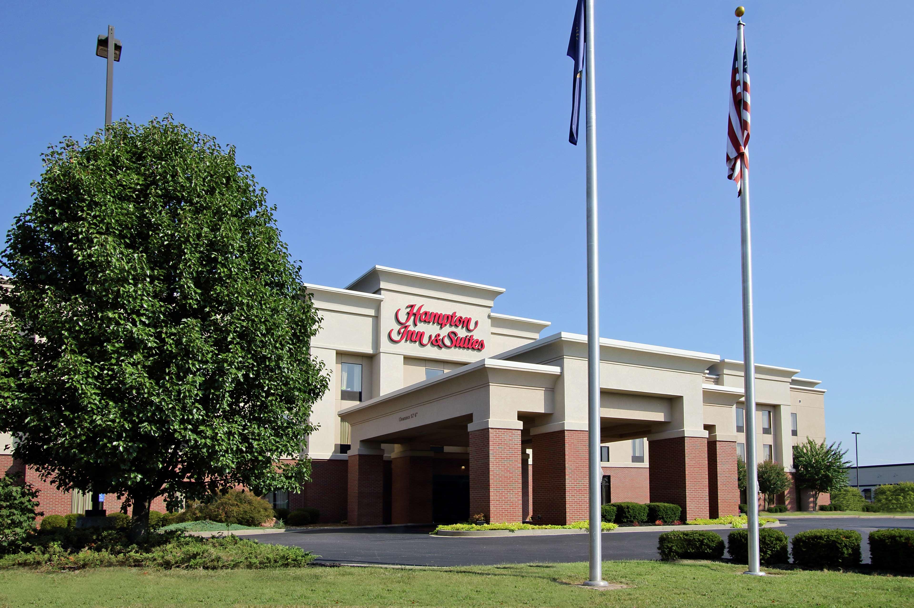 Hampton & Hotel 3*