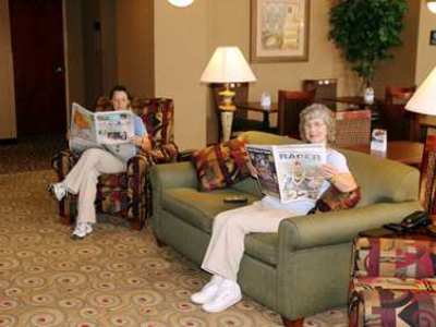 Hampton & Hotel 3*