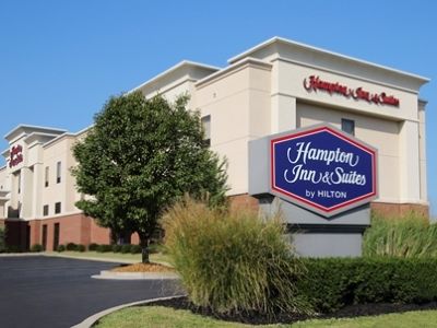Hampton & Hotel